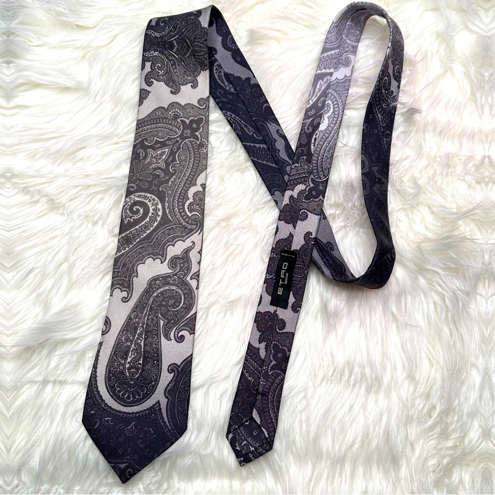 ETRO Tie - Picture 6 of 8